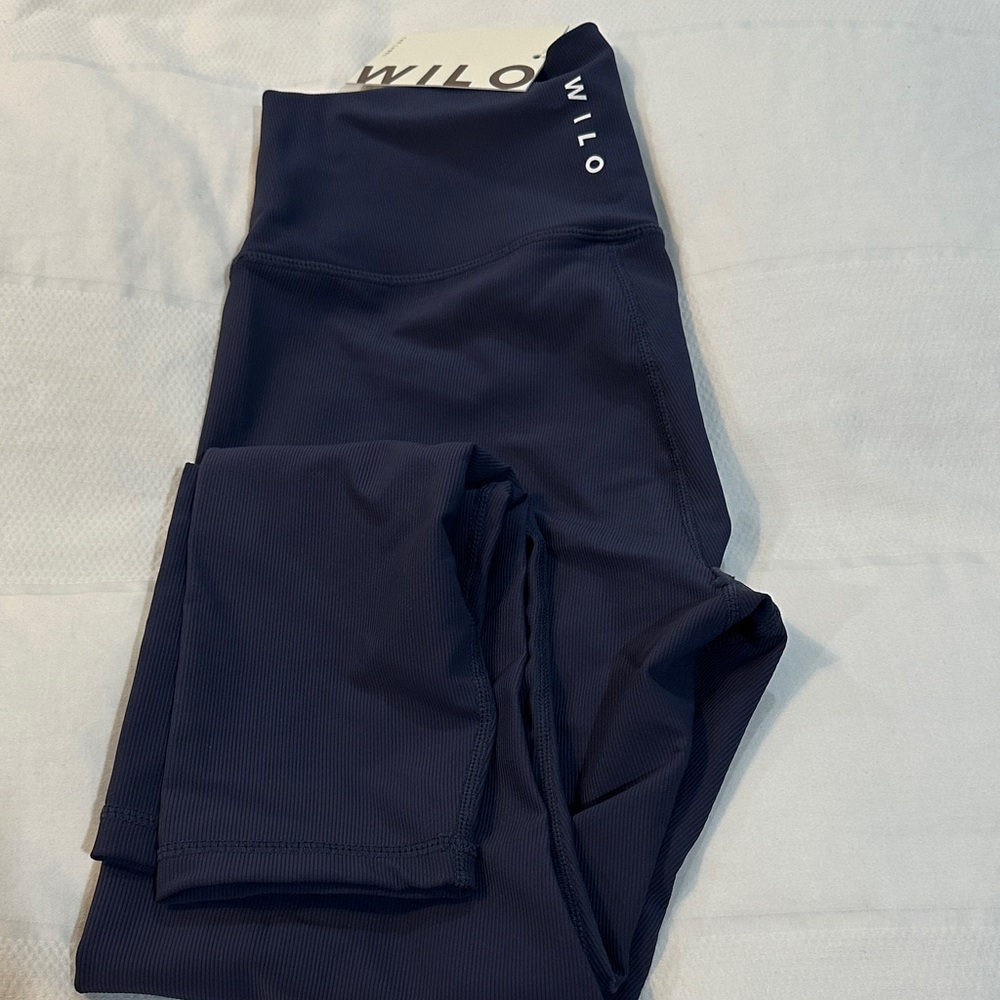 WILO Women's Navy Leggings